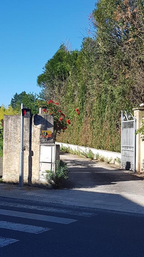 Gite Mercuès Dış mekan fotoğraf